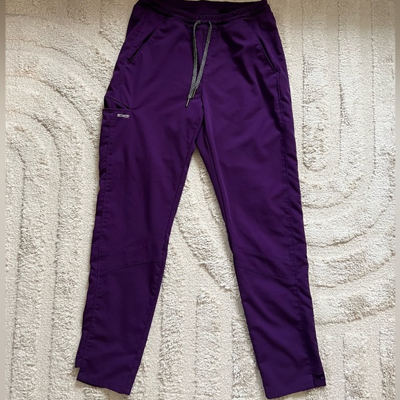 Grey’s Anatomy By Barco knit waist pants - Picture 2 of 9